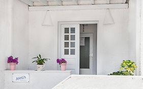 Join Us Low Cost Rooms